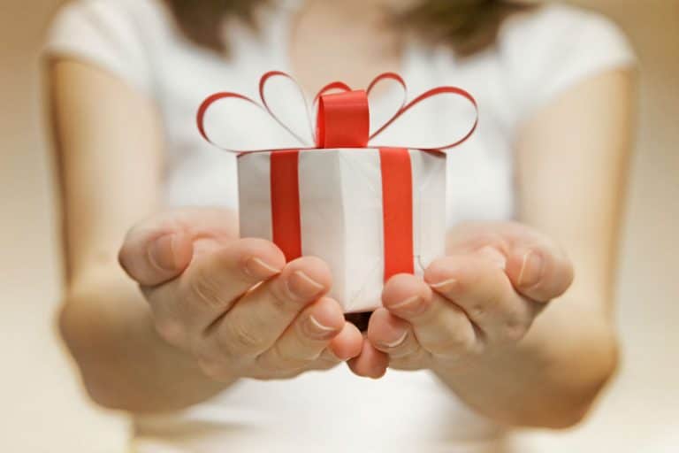 10 מתנות למטיילים במזרח: מה באמת שימושי בטיול